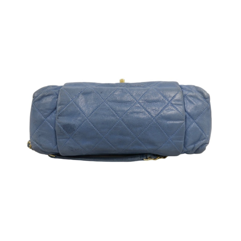 CHANEL Matelasse Shoulder Bag Calfskin Navy Blue Gold Hardware