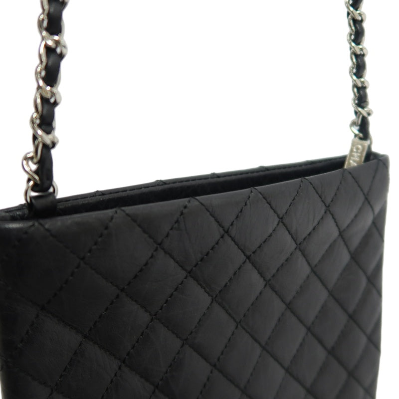 CHANEL Matelasse Lambskin Shoulder Bag Black