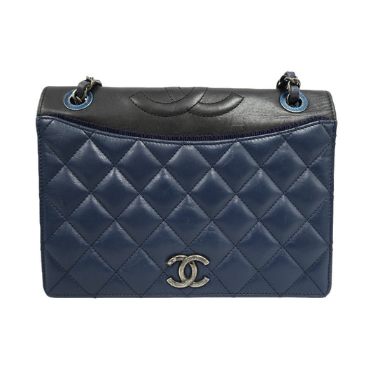 CHANEL Matelasse Lambskin Shoulder Bag Blue Silver Hardware