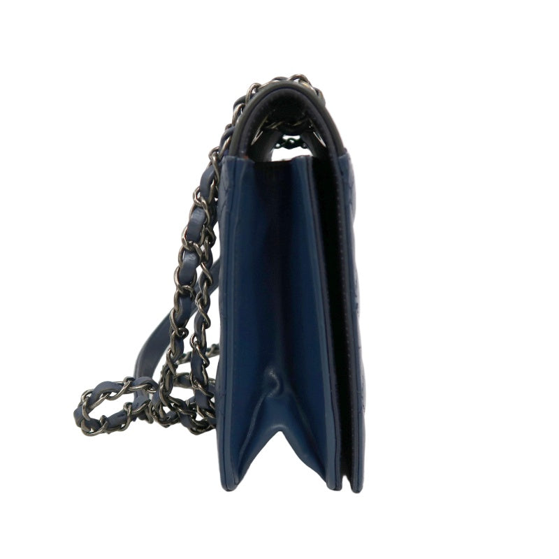 CHANEL Matelasse Lambskin Shoulder Bag Blue Silver Hardware
