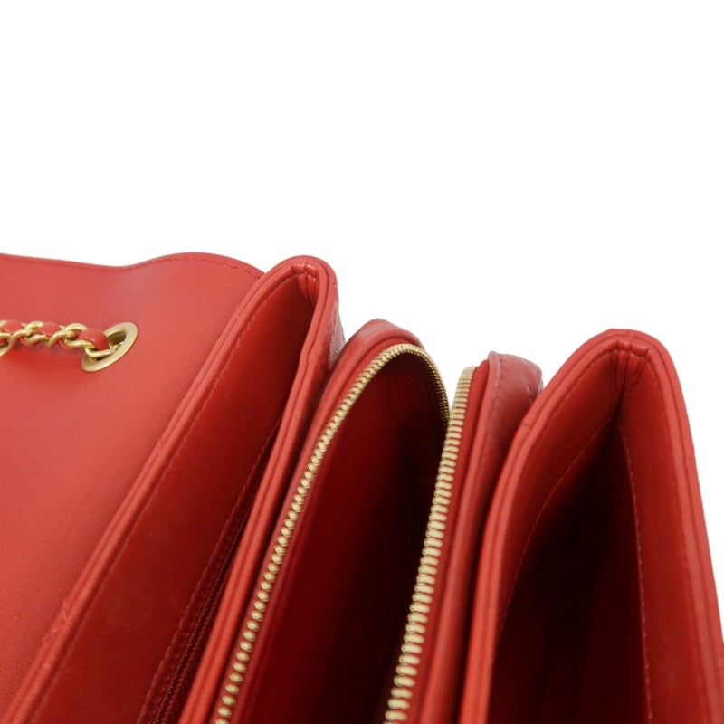 CHANEL Chevron Calfskin Envelope Shoulder Bag Red Gold Hardware