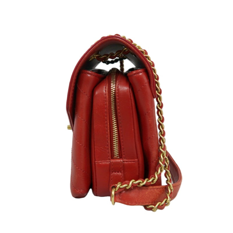 CHANEL Chevron Calfskin Envelope Shoulder Bag Red Gold Hardware