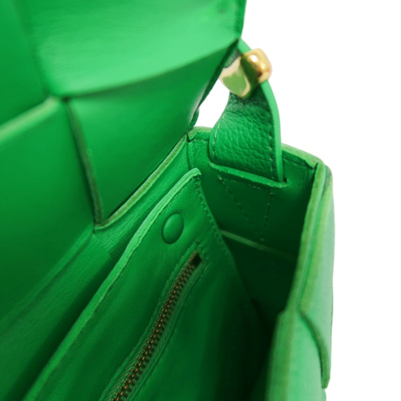BOTTEGA VENETA Intreccio Cassette Calfskin Shoulder Bag Green