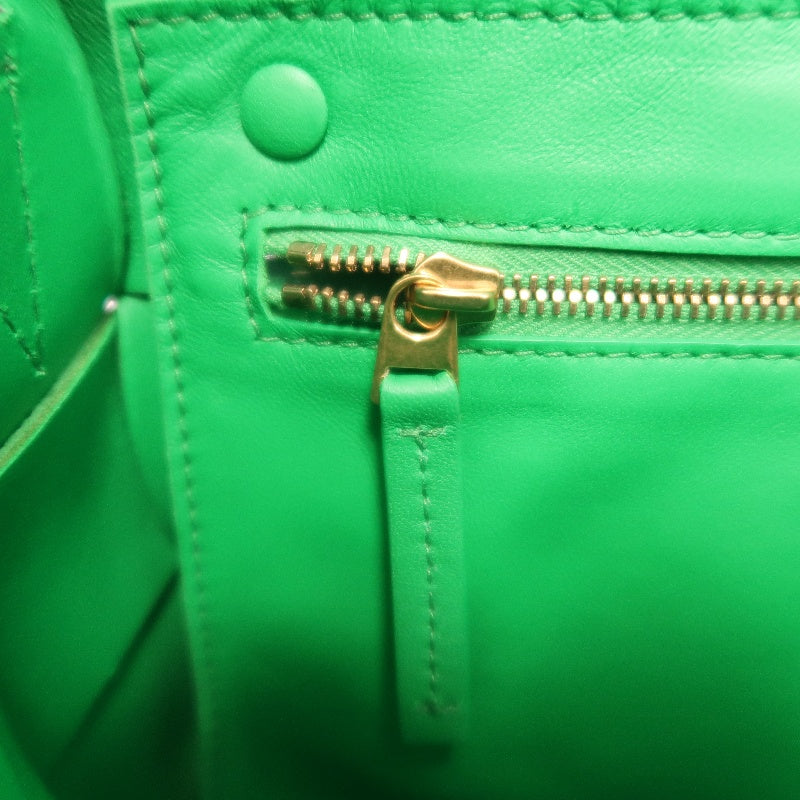 BOTTEGA VENETA Intreccio Cassette Calfskin Shoulder Bag Green