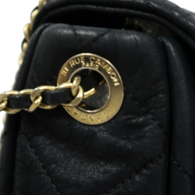 CHANEL Matelassé Calfskin Shoulder Bag Black Gold-Tone Hardware
