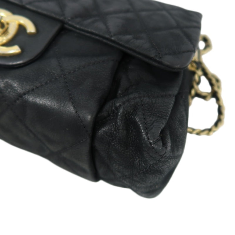 CHANEL Matelassé Calfskin Shoulder Bag Black Gold-Tone Hardware