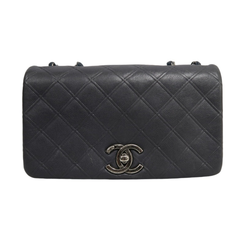 CHANEL Matelassé Calfskin Shoulder Bag Black Gold-Tone Hardware