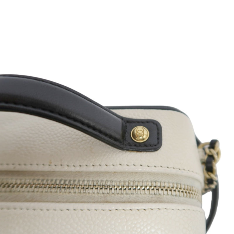 CHANEL CC Filigree Caviar Leather Handbag White/Black Gold-Tone Hardware with Shoulder Strap
