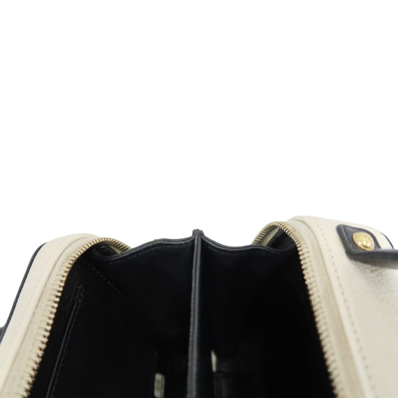 CHANEL CC Filigree Caviar Leather Handbag White/Black Gold-Tone Hardware with Shoulder Strap