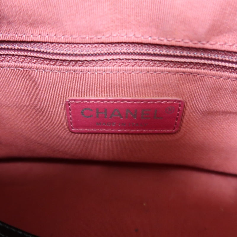 CHANEL Gabrielle Calfskin Shoulder Bag White/Black Silver-Tone Hardware