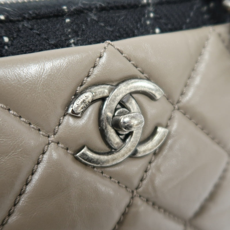CHANEL Matelasse Lambskin Shoulder Bag Brown Dark Silver-Tone Hardware