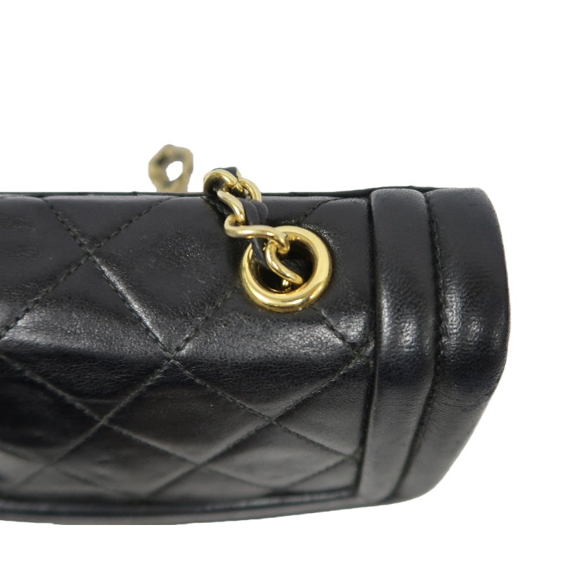 CHANEL Matelasse Lambskin Shoulder Bag Black Gold-Tone Hardware
