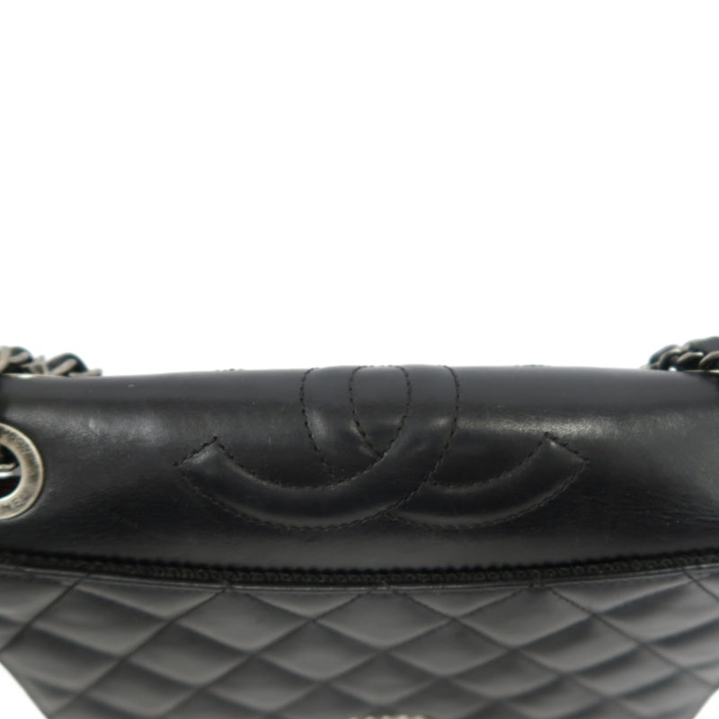 CHANEL Matelassé Lambskin Shoulder Bag Black Silver-Tone Hardware