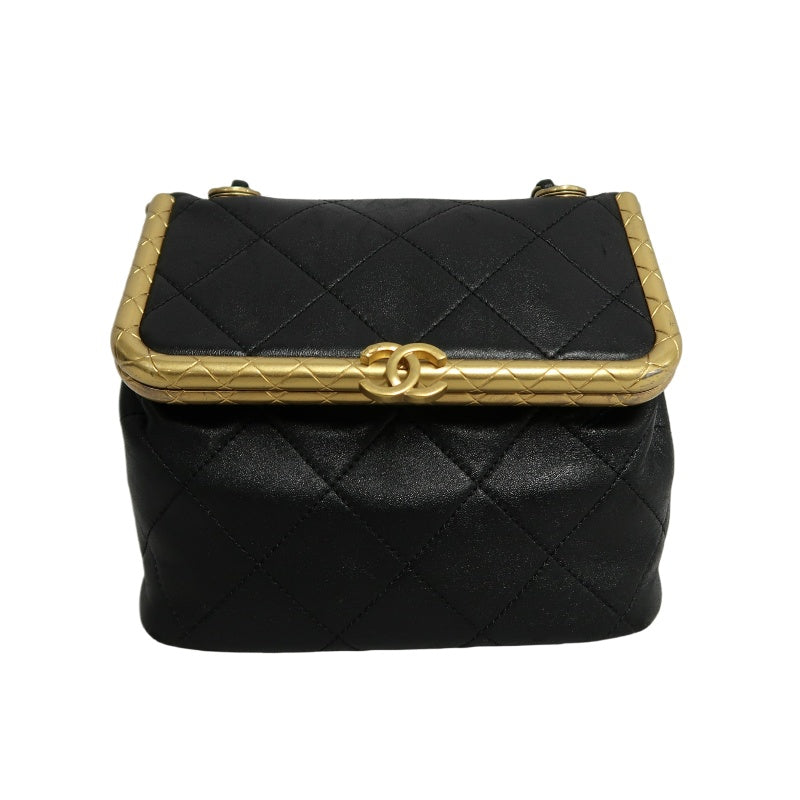 CHANEL Matelasse Lambskin Shoulder Bag Black Gold-Tone Hardware