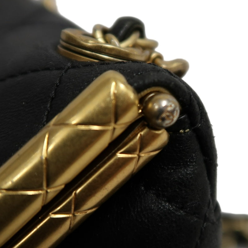 CHANEL Matelasse Lambskin Shoulder Bag Black Gold-Tone Hardware