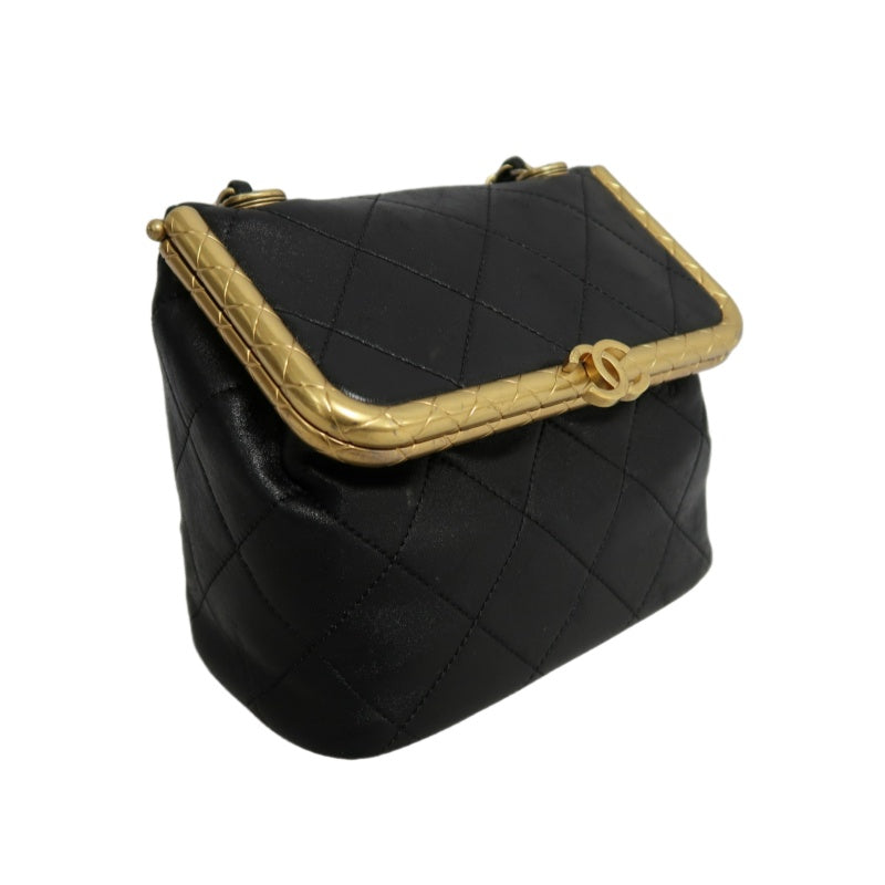 CHANEL Matelasse Lambskin Shoulder Bag Black Gold-Tone Hardware