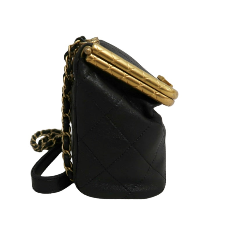 CHANEL Matelasse Lambskin Shoulder Bag Black Gold-Tone Hardware