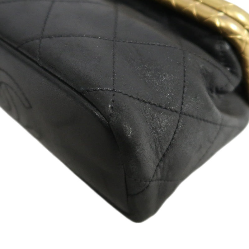 CHANEL Matelasse Lambskin Shoulder Bag Black Gold-Tone Hardware