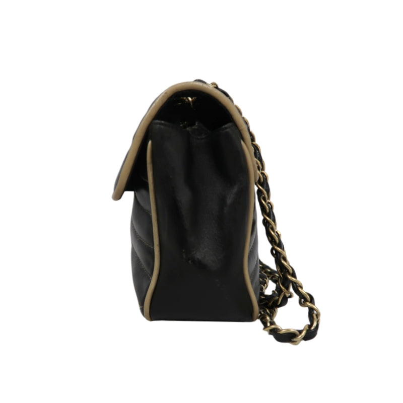 CHANEL Lambskin Shoulder Bag Black Gold-Tone Hardware