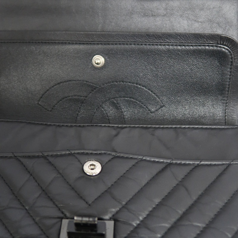 CHANEL 2.55 Chevron V-stitch Calfskin Shoulder Bag Black Black Hardware