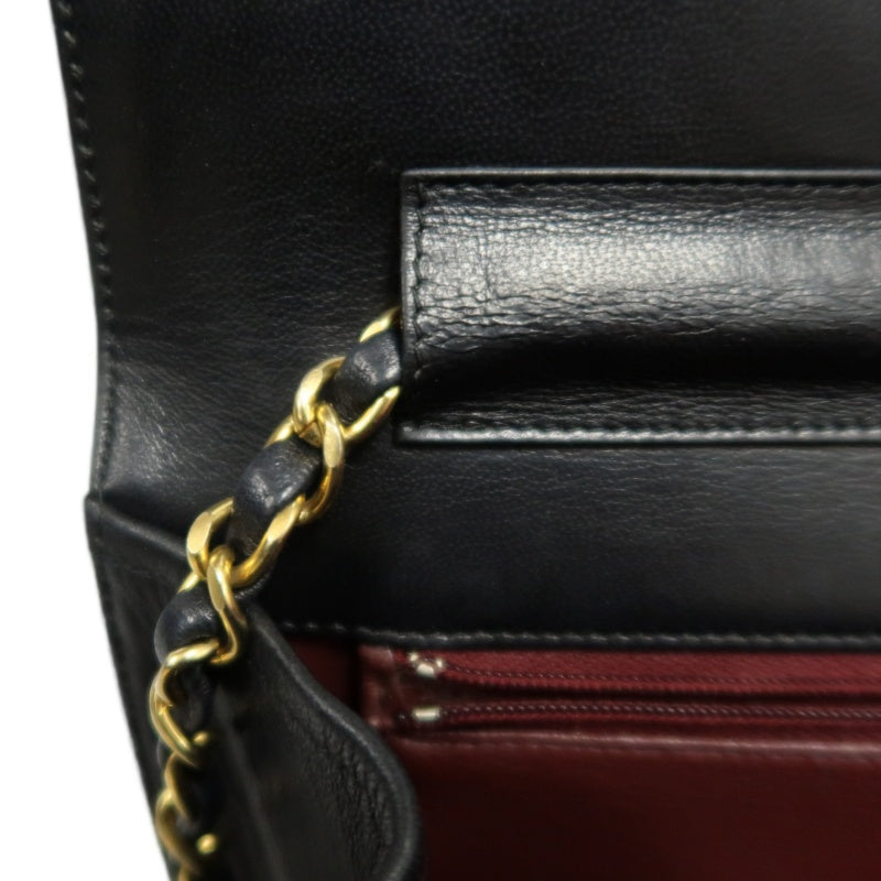 CHANEL Matelasse Chain Shoulder Bag lambskin　Black Gold Hardware CC Logo