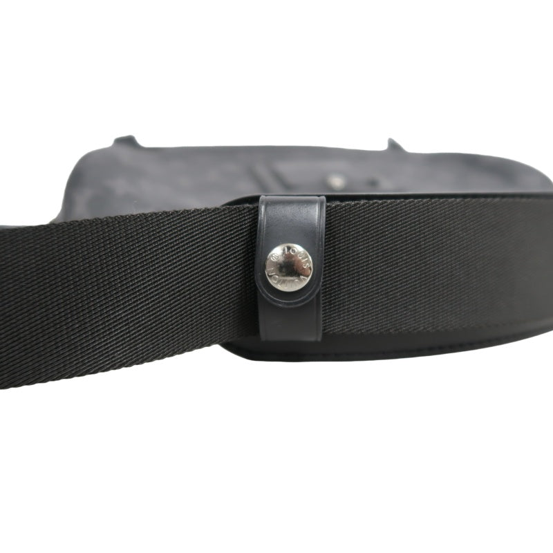 LOUIS VUITTON LV Voyageur Monogram Eclipse Messenger Shoulder Bag Black PVC