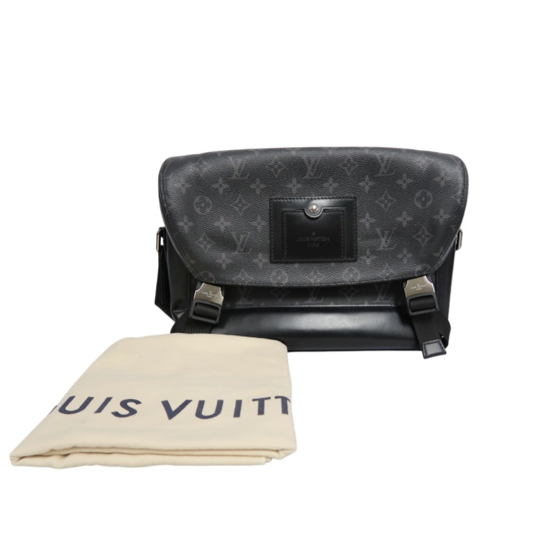 LOUIS VUITTON LV Voyageur Monogram Eclipse Messenger Shoulder Bag Black PVC