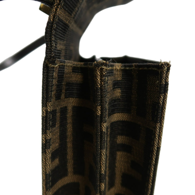 FENDI Zucca CanvaFENDI Zucca Canvas Shoulder Bag  Brown  　Gold Hardwares Shoulder Bag  Brown  　Gold Hardware
