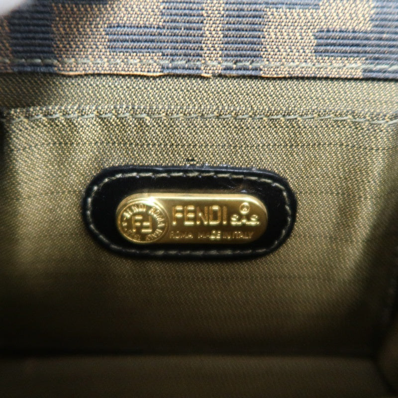 FENDI Zucca CanvaFENDI Zucca Canvas Shoulder Bag  Brown  　Gold Hardwares Shoulder Bag  Brown  　Gold Hardware