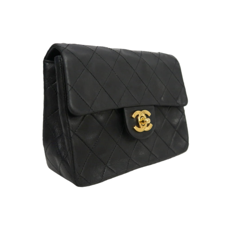 CHANEL Matelasse Quilted lambskin Chain Shoulder Bag 　 Black　 Double C Gold Hardware