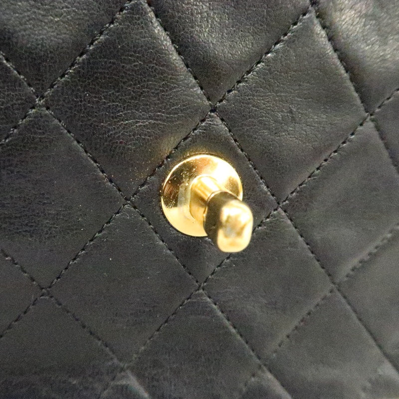CHANEL Matelasse Quilted lambskin Chain Shoulder Bag 　 Black　 Double C Gold Hardware