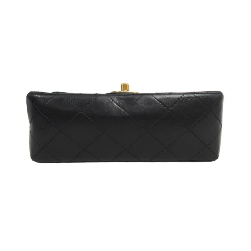 CHANEL Matelasse Quilted lambskin Chain Shoulder Bag 　 Black　 Double C Gold Hardware