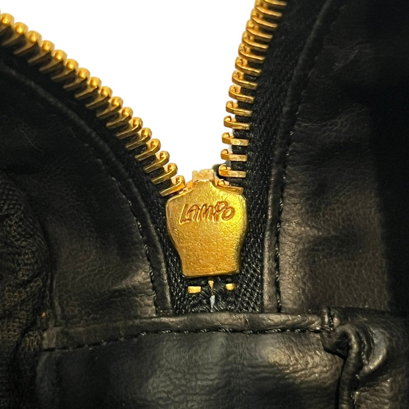 CHANEL Embossed CC Coco Logo Caviar Leather Vanity Bag 　Black 　Gold Hardware