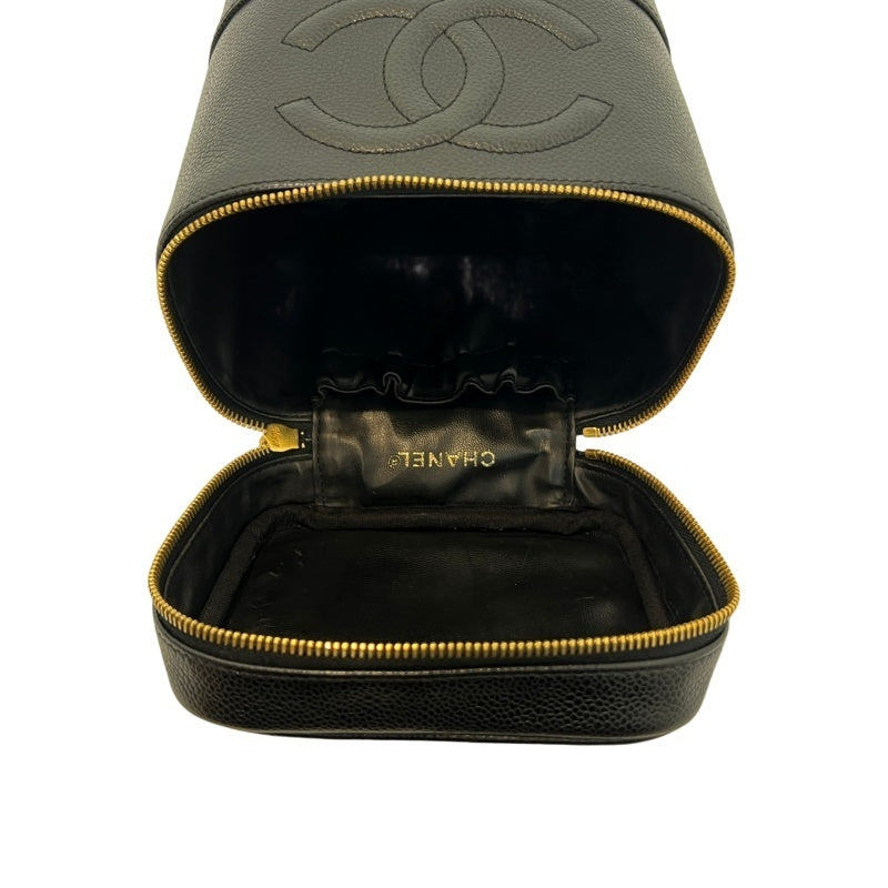 CHANEL Embossed CC Coco Logo Caviar Leather Vanity Bag 　Black 　Gold Hardware