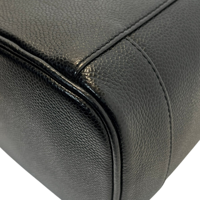 CHANEL Embossed CC Coco Logo Caviar Leather Vanity Bag 　Black 　Gold Hardware