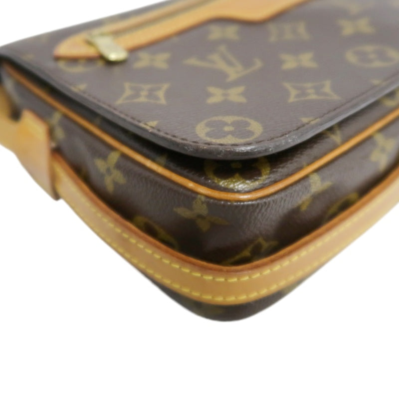 LOUIS VUITTON Monogram Saint Germain 28 Shoulder Bag brown Gold Hardware