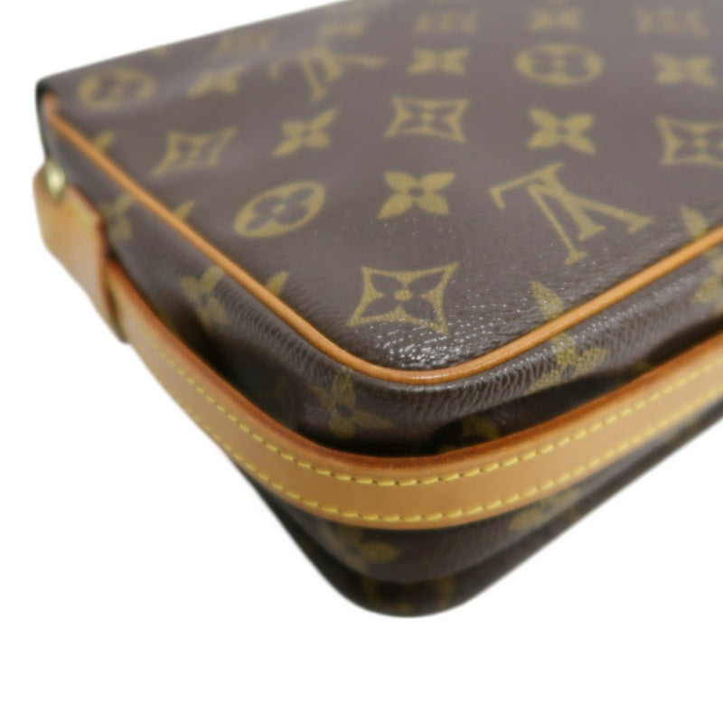 LOUIS VUITTON Monogram Saint Germain 28 Shoulder Bag brown Gold Hardware