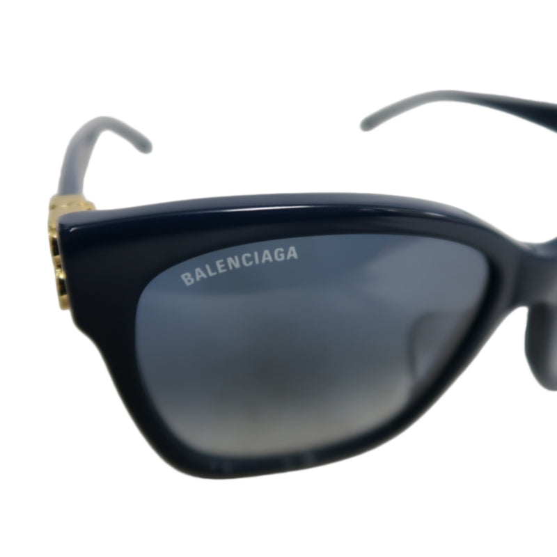 ALENCIAGA Sunglasses Eyewear 57□16-145 Black Frame Gradient Gray Lens Cat Eye Case & Cloth