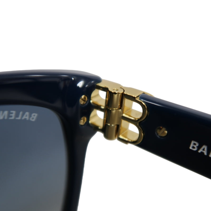 ALENCIAGA Sunglasses Eyewear 57□16-145 Black Frame Gradient Gray Lens Cat Eye Case & Cloth