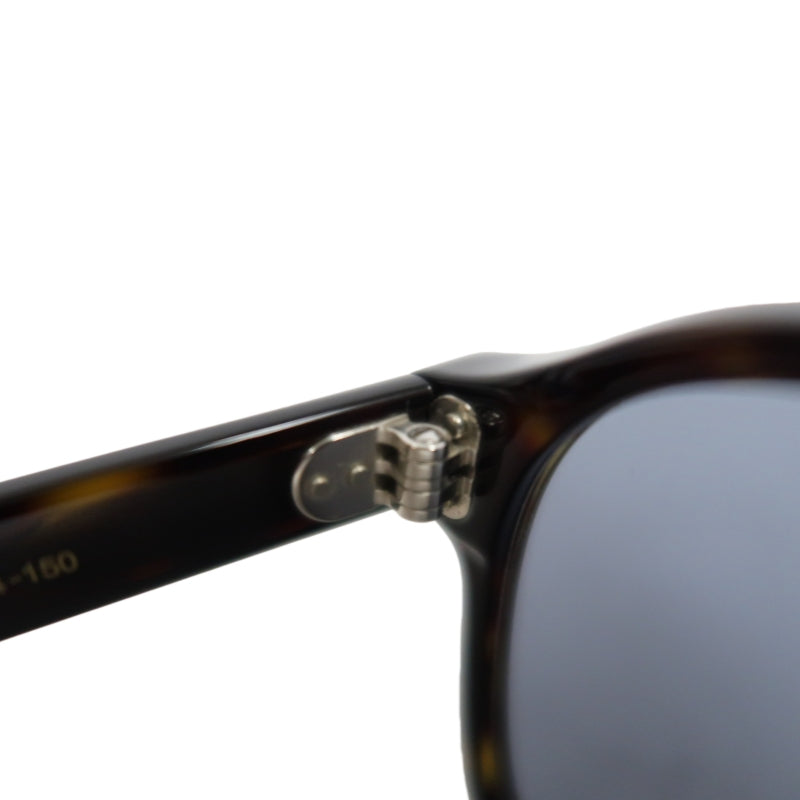 GUCCI Brown Resin Sunglasses, Comes With Original Case & Cleaning Cloth