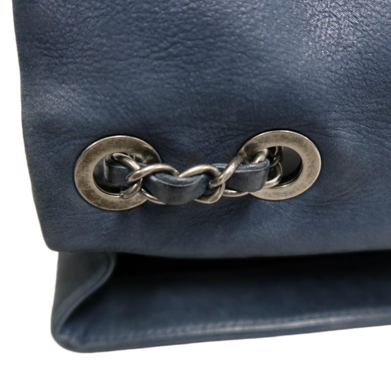 CHANEL Matelasse Black Calfskin Leather Quilted Flap Crossbody Bag With Gold Hardware