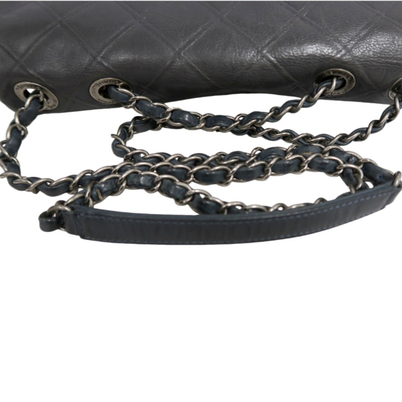 CHANEL Matelasse Black Calfskin Leather Quilted Flap Crossbody Bag With Gold Hardware