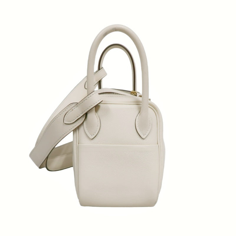 HERMES Lindy Off-white Calfskin Leather Flap Crossbody Handbag With Gold Hardware