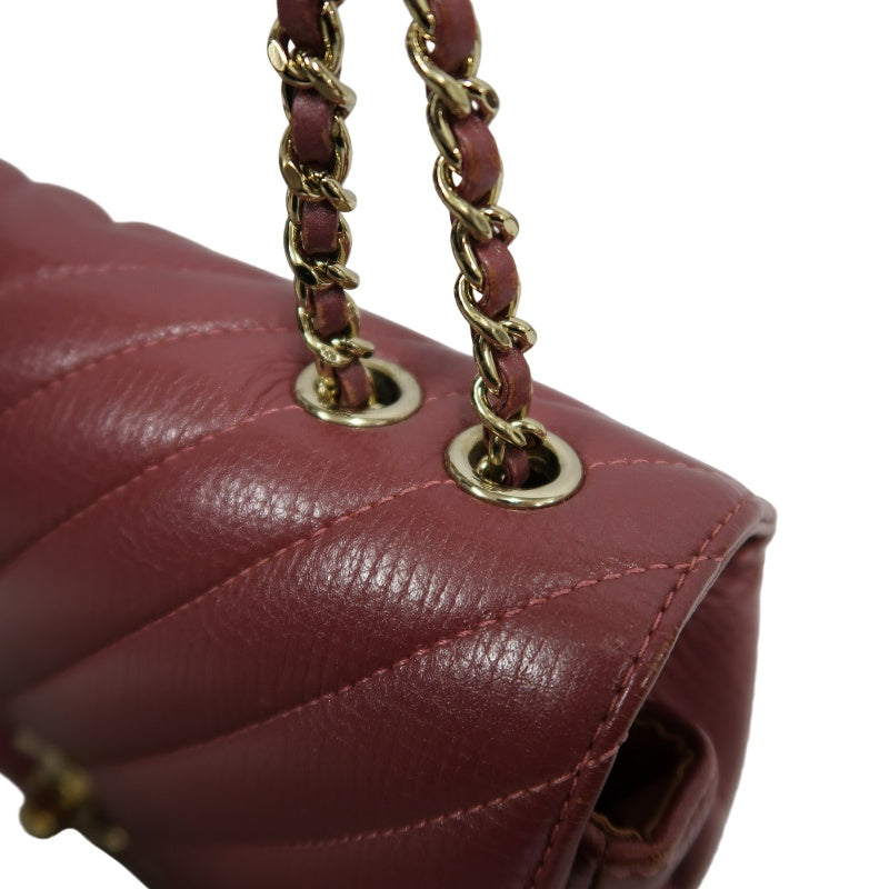 CHANEL Chevron V-stitch Red Calfskin Leather Flap Chain Crossbody Bag With Gold Hardware