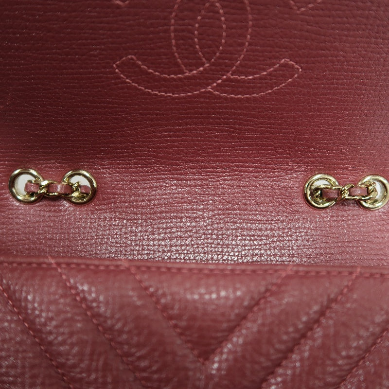 CHANEL Chevron V-stitch Red Calfskin Leather Flap Chain Crossbody Bag With Gold Hardware