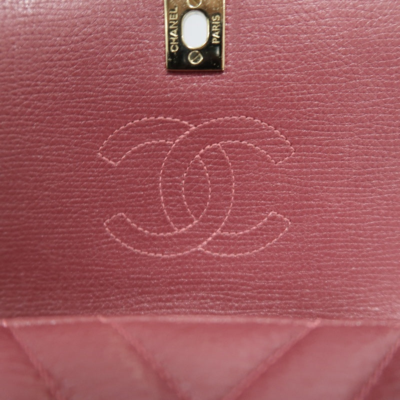 CHANEL Chevron V-stitch Red Calfskin Leather Flap Chain Crossbody Bag With Gold Hardware