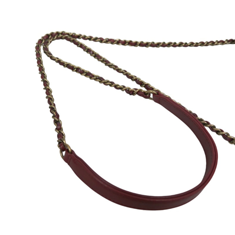 CHANEL Chevron V-stitch Red Calfskin Leather Flap Chain Crossbody Bag With Gold Hardware