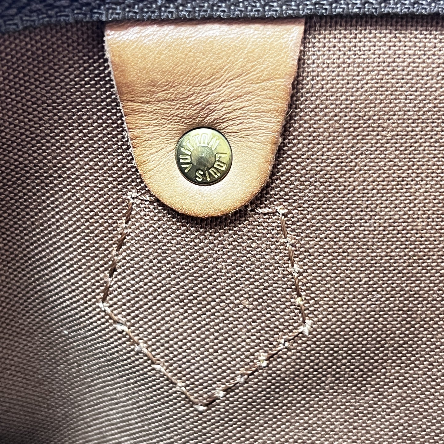 LOUIS VUITTON Speedy 30 Monogram Handbag PVC Brown With Padlock, Two Keys and Dust Bag