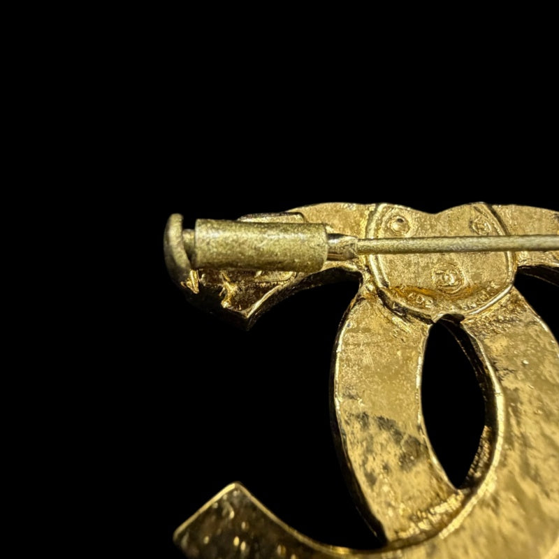 CHANEL Classic CC Logo Crystal Brooch Gold Tone Hardware