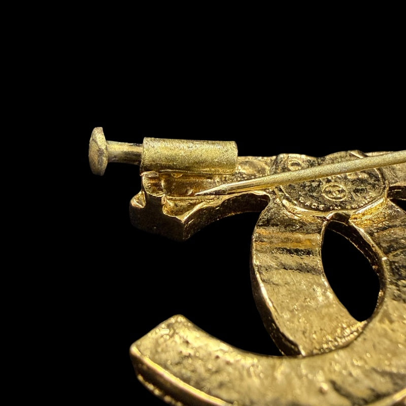 CHANEL Classic CC Logo Crystal Brooch Gold Tone Hardware